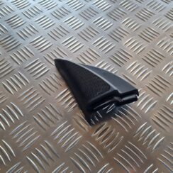 Durvju spoguļa apdares uzlika salonā (bez skaļruņa) priekš TOYOTA AVENSIS 2007