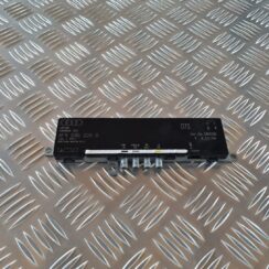 Antenas pastiprinātāja bloks priekš AUDI A6 AVANT 2006 S-LINE