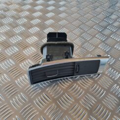 Mērinstrumentu paneļa gaisa vads, pa kreisi priekš AUDI A6 AVANT 2006 S-LINE