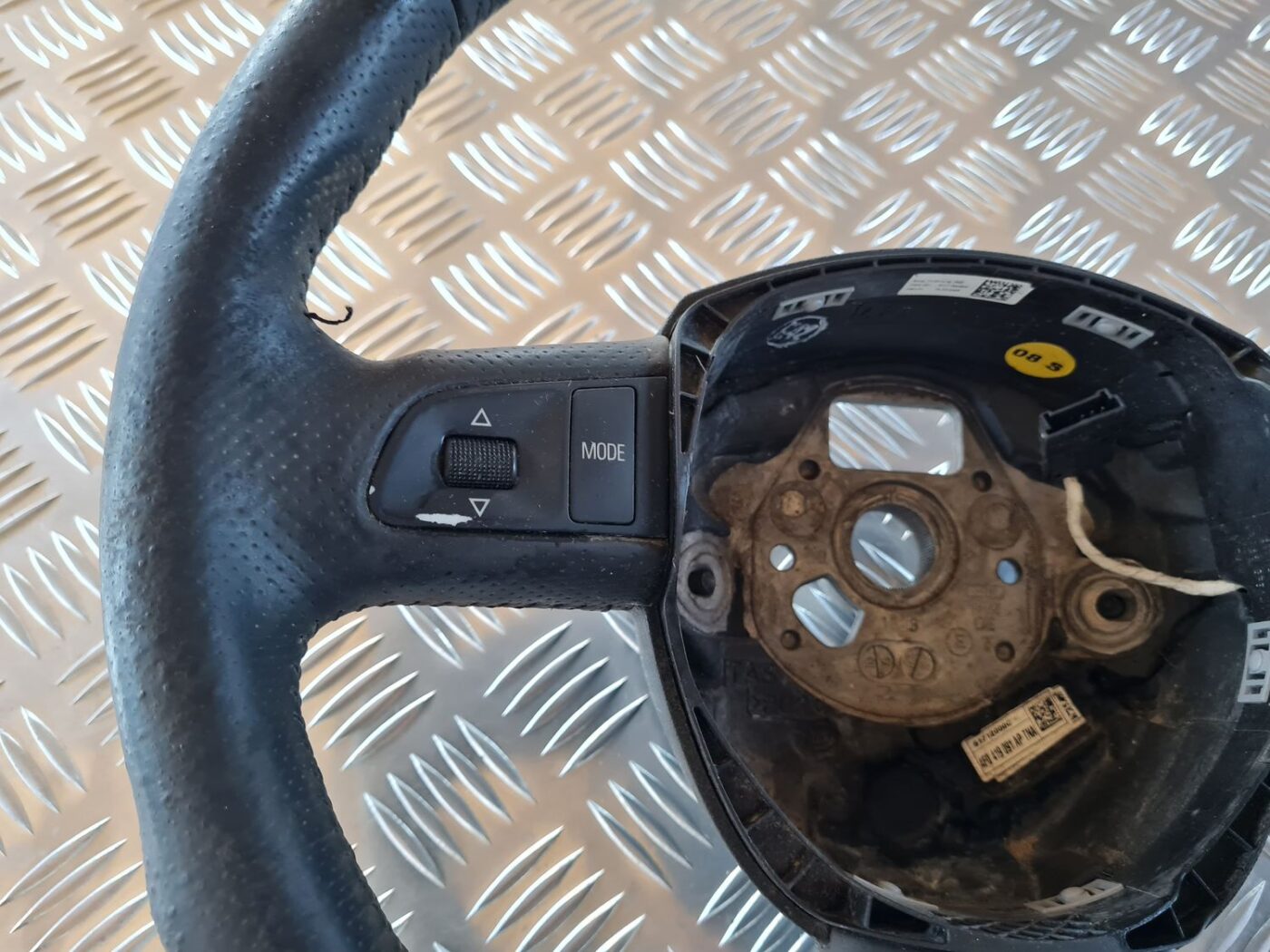 Stūre priekš AUDI A6 AVANT 2006 S-LINE 4 Stūre priekš AUDI A6 AVANT 2006 S-LINE