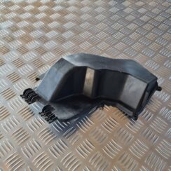 Drošinātāju kārbas korpusa vāks priekš AUDI A6 AVANT 2006 S-LINE