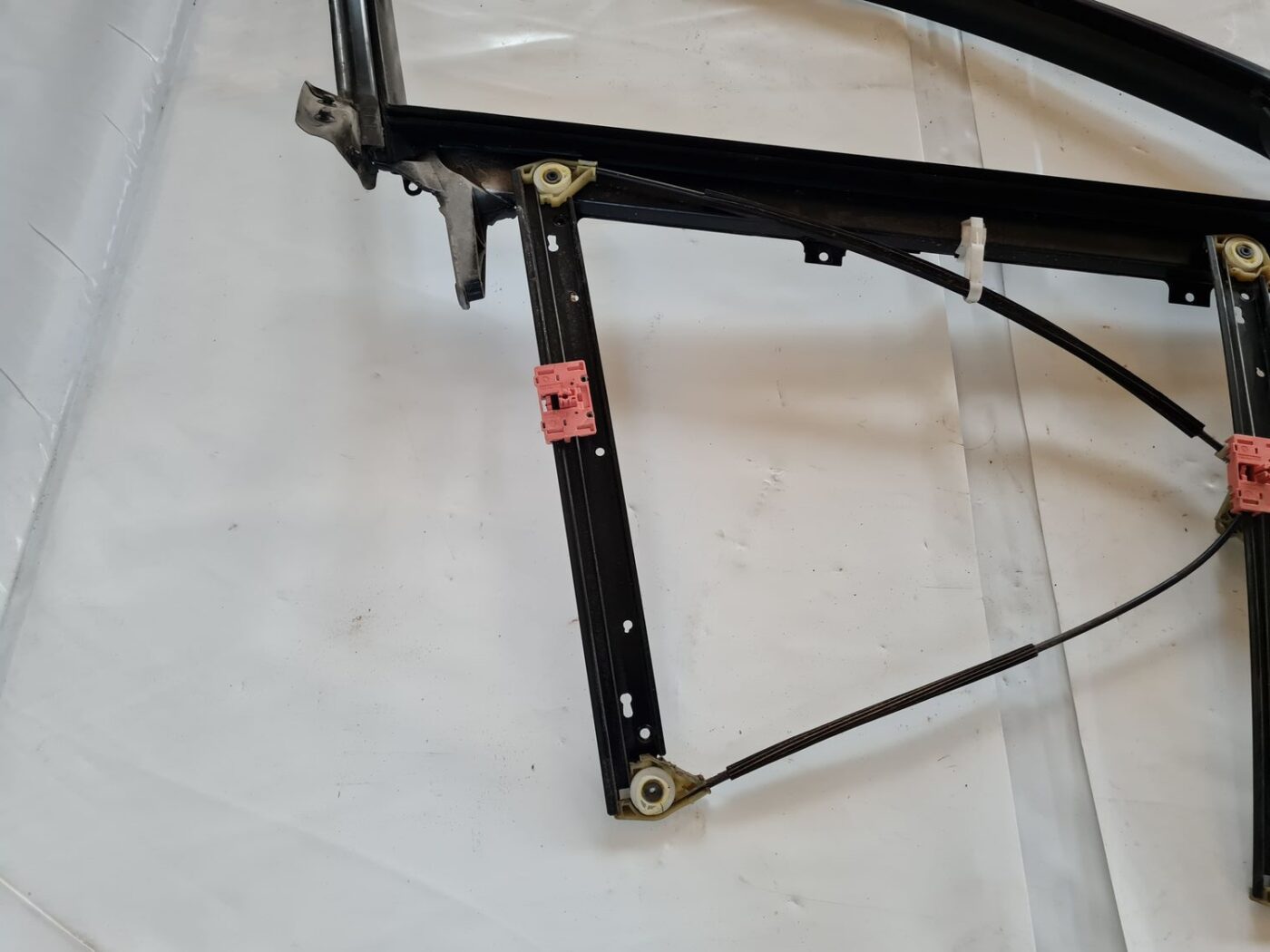 Durvju rāmis priekš AUDI A6 AVANT 2006 S-LINE 3 Durvju rāmis priekš AUDI A6 AVANT 2006 S-LINE