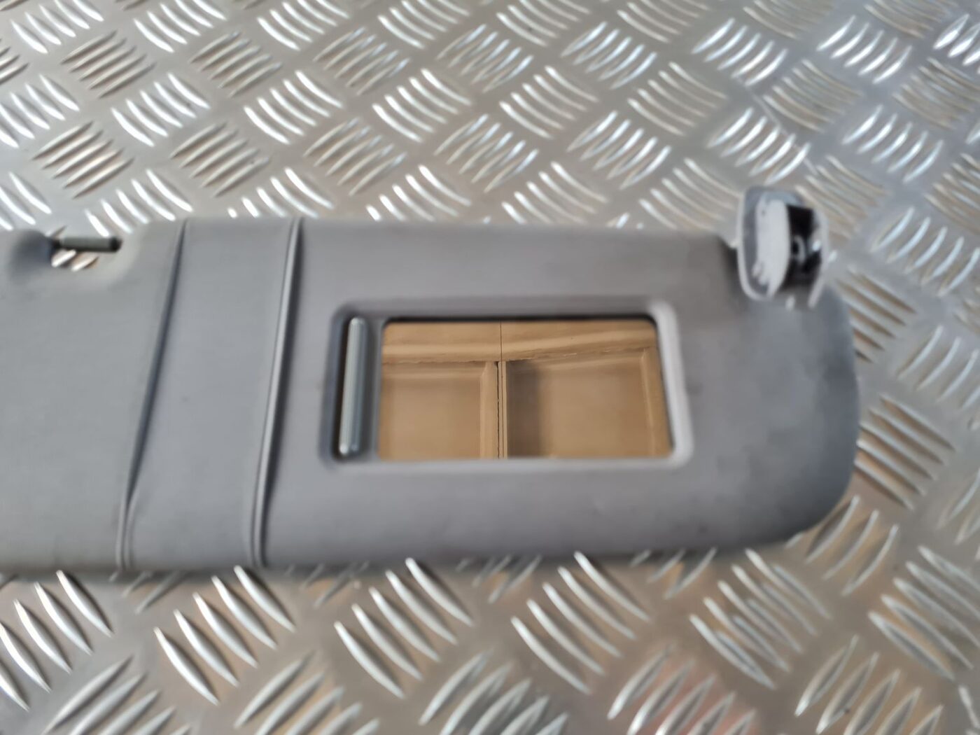 Saules aizsargs priekš AUDI A4 2000 AVANT 2 Saules aizsargs priekš AUDI A4 2000 AVANT