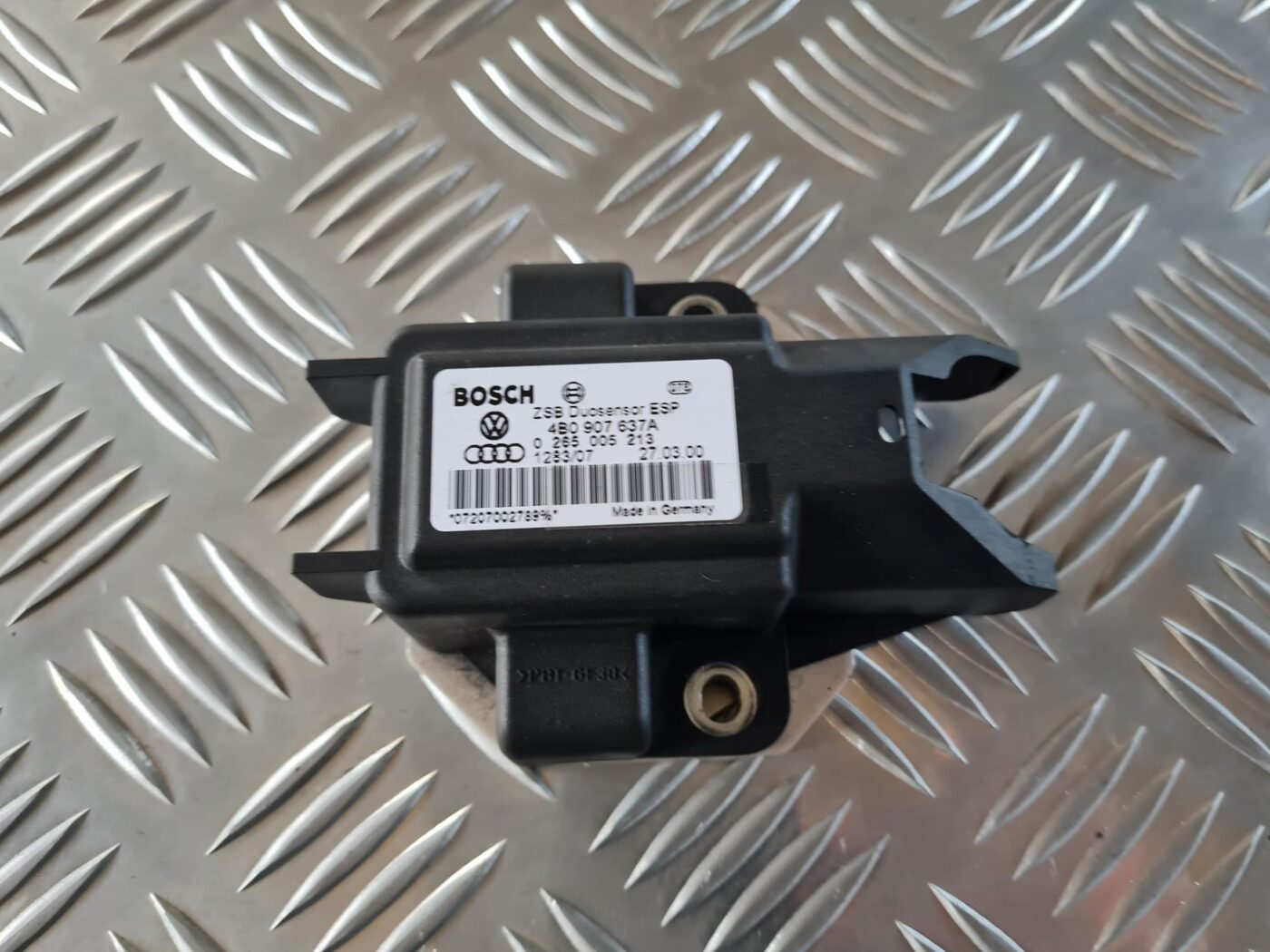 ESP ātruma devējs priekš AUDI A4 2000 AVANT 2 ESP ātruma devējs priekš AUDI A4 2000 AVANT