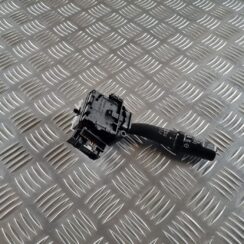 Stikla tīrītāja slēdzis priekš TOYOTA AVENSIS 2007