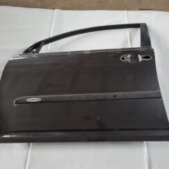 Priekšējās kreisās durvis priekš TOYOTA AVENSIS 2007