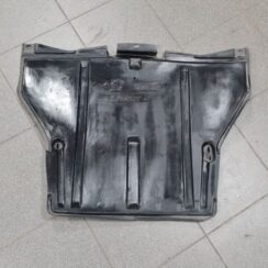 Dzinēja aizsargs priekš AUDI A4 1996