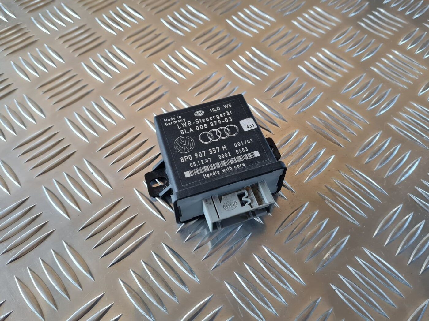 Gaismas vadības bloks priekš AUDI A6 2008 1 Gaismas vadības bloks priekš AUDI A6 2008