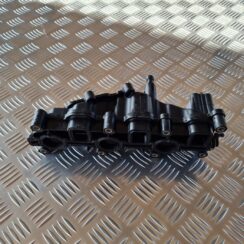 Ieplūdes kolektors priekš AUDI A6 2008