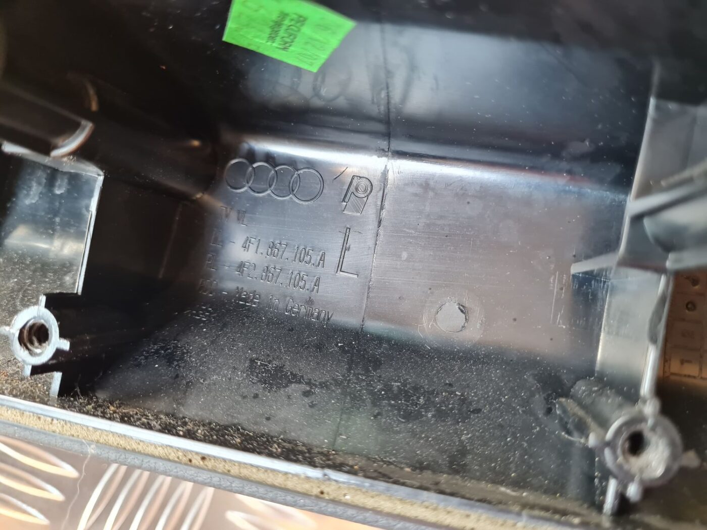 Priekšējo kreiso durvju apdare priekš AUDI A6 2008 3 Priekšējo kreiso durvju apdare priekš AUDI A6 2008