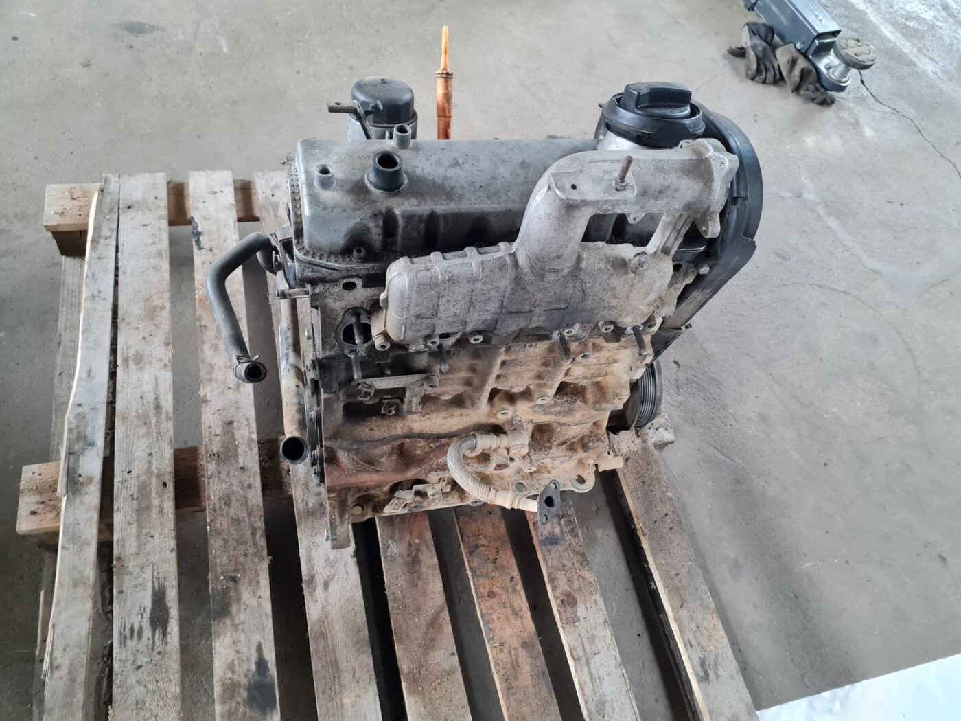 Dzinējs priekš VW GOLF IV 1999 3 Dzinējs priekš VW GOLF IV 1999