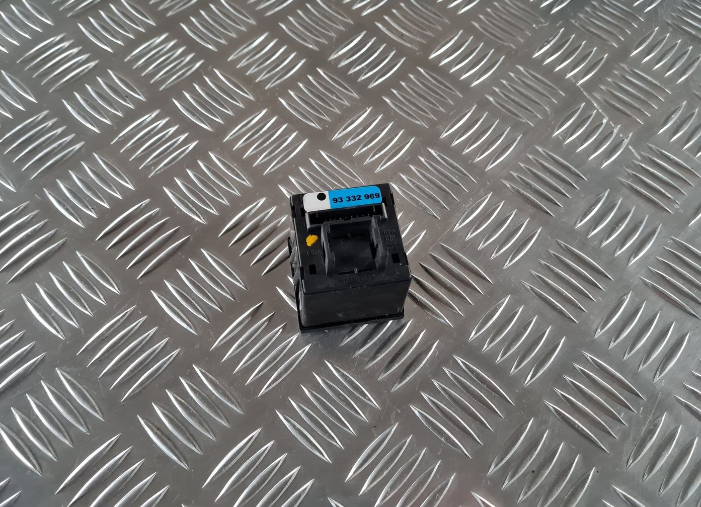 Trauksmes poga priekš OPEL MERIVA 2004 4 Trauksmes poga priekš OPEL MERIVA 2004