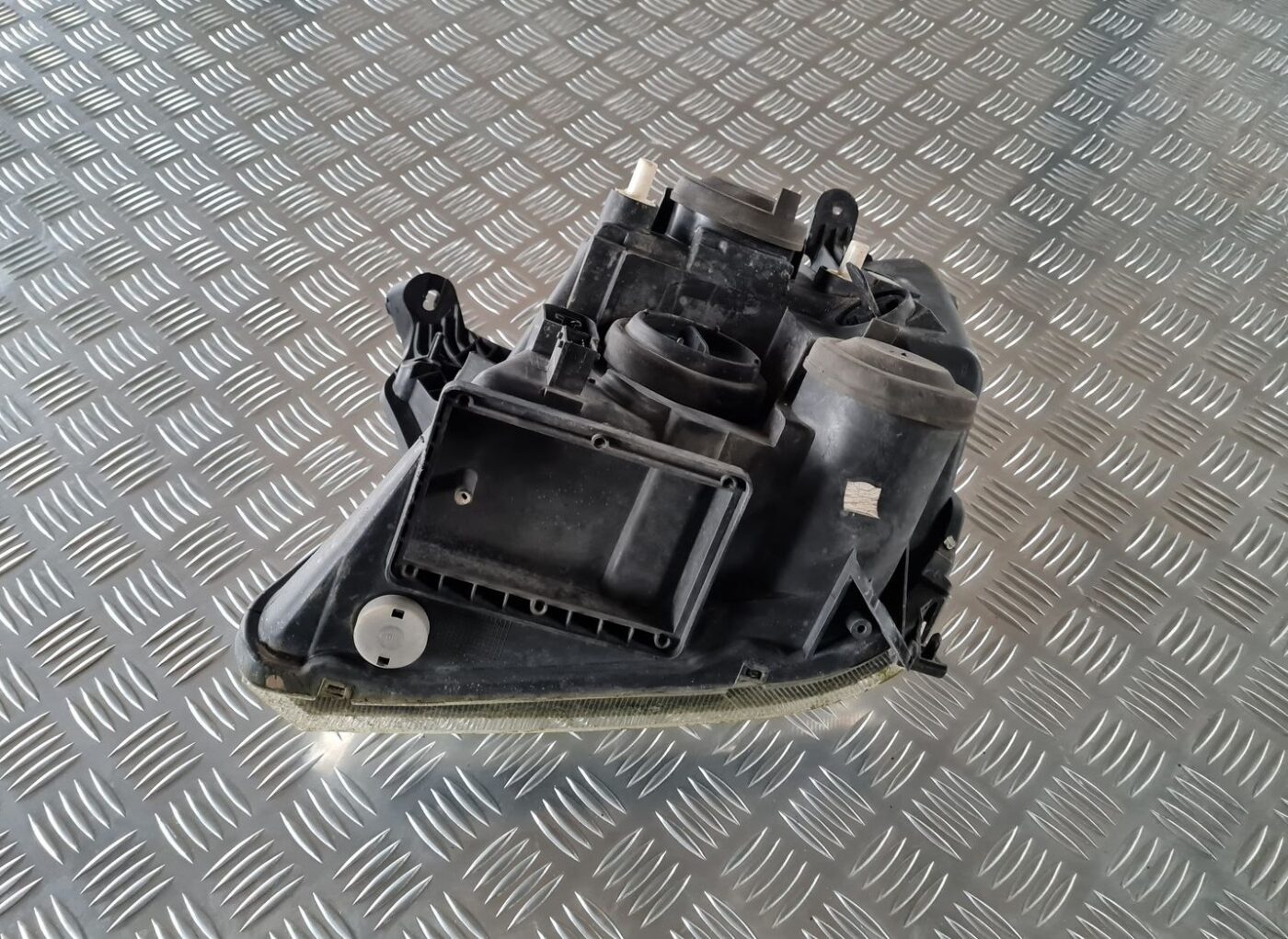 Priekšējais labais lukturis priekš OPEL MERIVA 2004 7 Priekšējais labais lukturis priekš OPEL MERIVA 2004