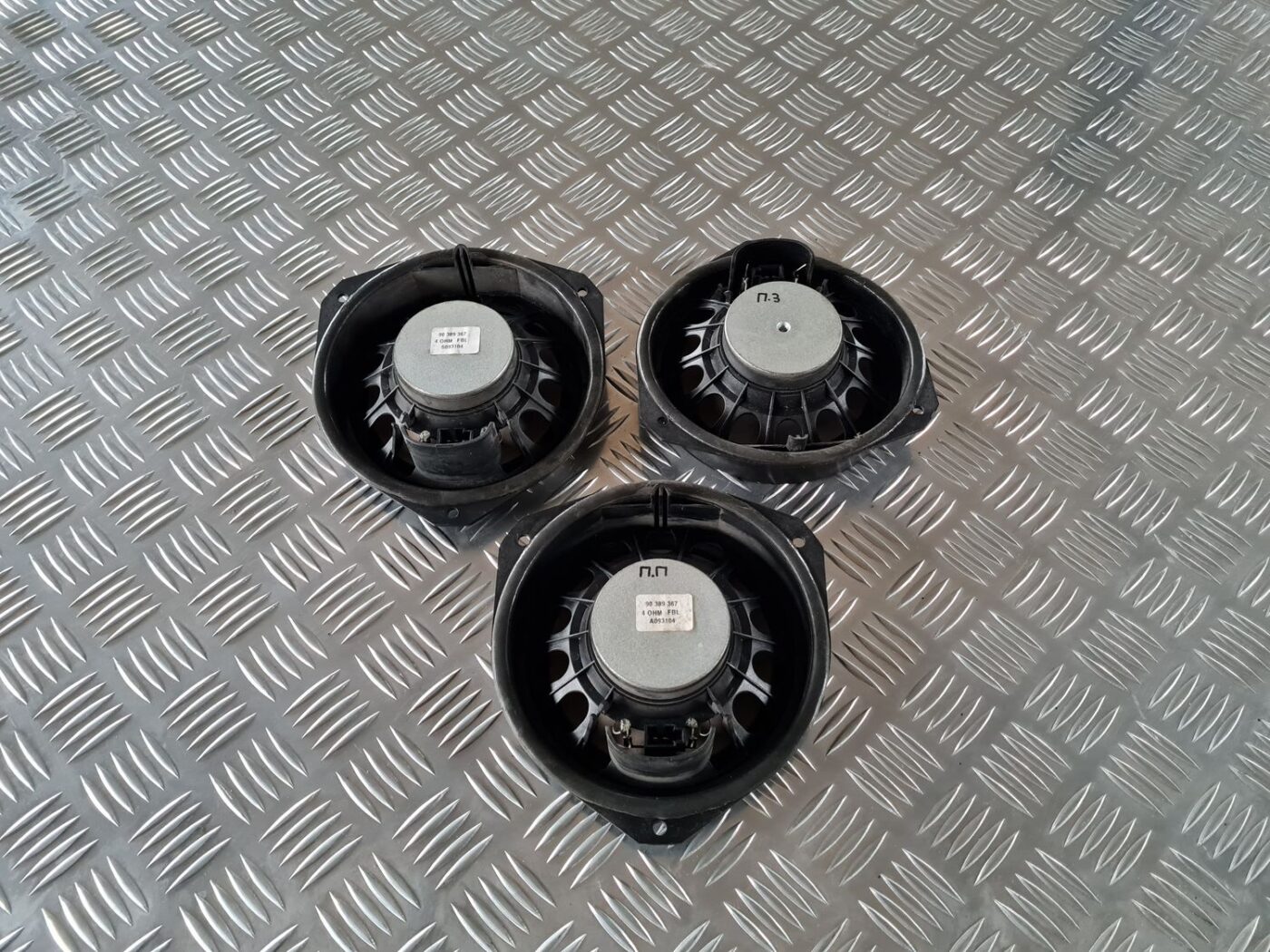 Durvju skaļrunis, apakšā priekš OPEL MERIVA 2004 5 Durvju skaļrunis, apakšā priekš OPEL MERIVA 2004