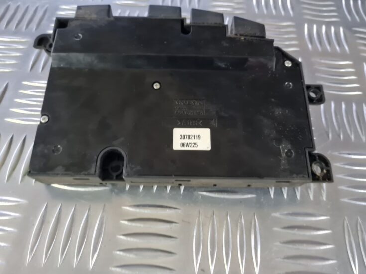 Sēdekļa regulēšanas poga priekš VOLVO S80 2007 Black