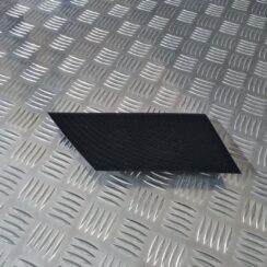 Mērinstrumentu paneļa skaļruņa apdare priekš TOYOTA AVENSIS 2010