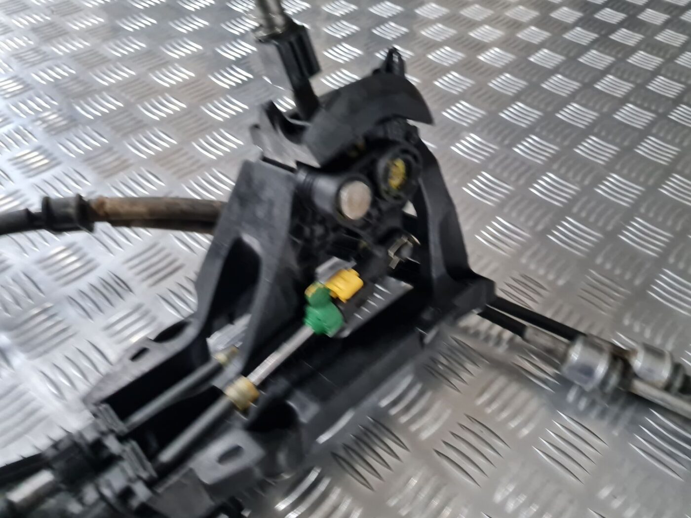 Ātrumu pārslēgšanas slēdzis priekš TOYOTA AVENSIS 2010 7 Ātrumu pārslēgšanas slēdzis priekš TOYOTA AVENSIS 2010