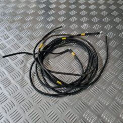 Aizmugurējā stikla mazgātāja sprauslas šļūtene priekš TOYOTA AVENSIS 2010