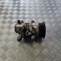 Gaisa kondicioniera kompresors priekš TOYOTA AVENSIS 2010