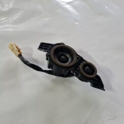 Mērinstrumentu paneļa skaļrunis priekš TOYOTA AVENSIS 2010