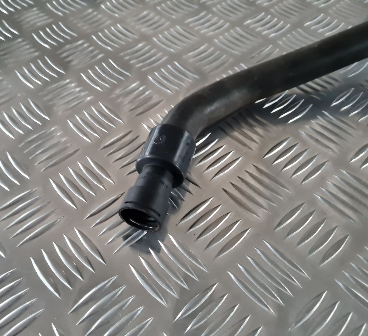 Dzesēšanas caurule priekš CITROEN C8 2005 2 Dzesēšanas caurule priekš CITROEN C8 2005