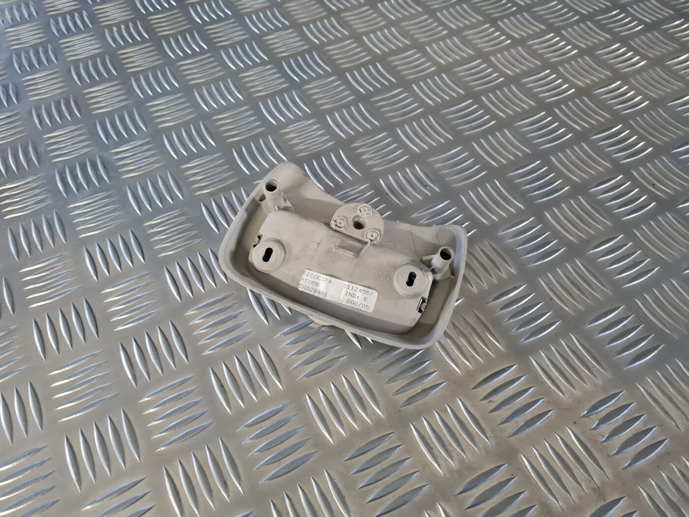 Salona atpakaļskata spogulis priekš CITROEN C8 2005 3 Salona atpakaļskata spogulis priekš CITROEN C8 2005