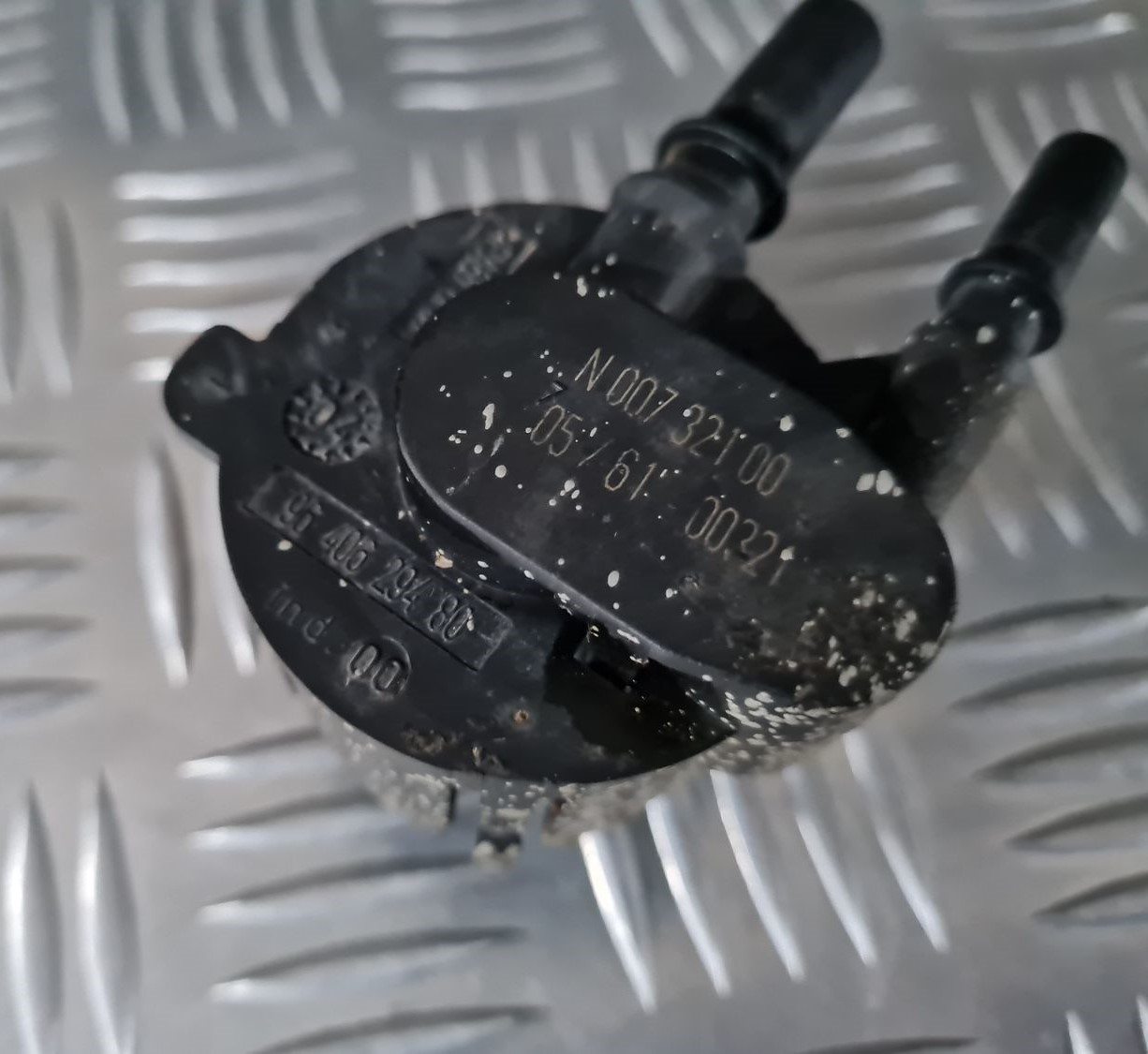 Degvielas tvertnes ventilācijas vārsts priekš CITROEN C8 2005 3 Degvielas tvertnes ventilācijas vārsts priekš CITROEN C8 2005