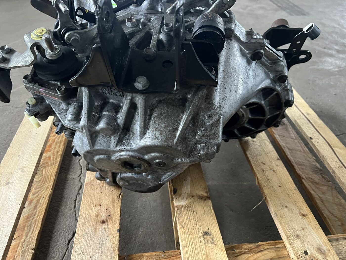 Mehāniska pārnesumkārba priekš TOYOTA AVENSIS 2010 6 Mehāniska pārnesumkārba priekš TOYOTA AVENSIS 2010