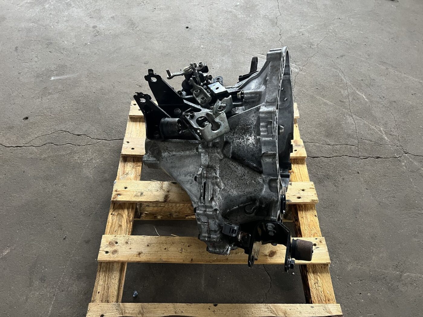 Mehāniska pārnesumkārba priekš TOYOTA AVENSIS 2010 5 Mehāniska pārnesumkārba priekš TOYOTA AVENSIS 2010