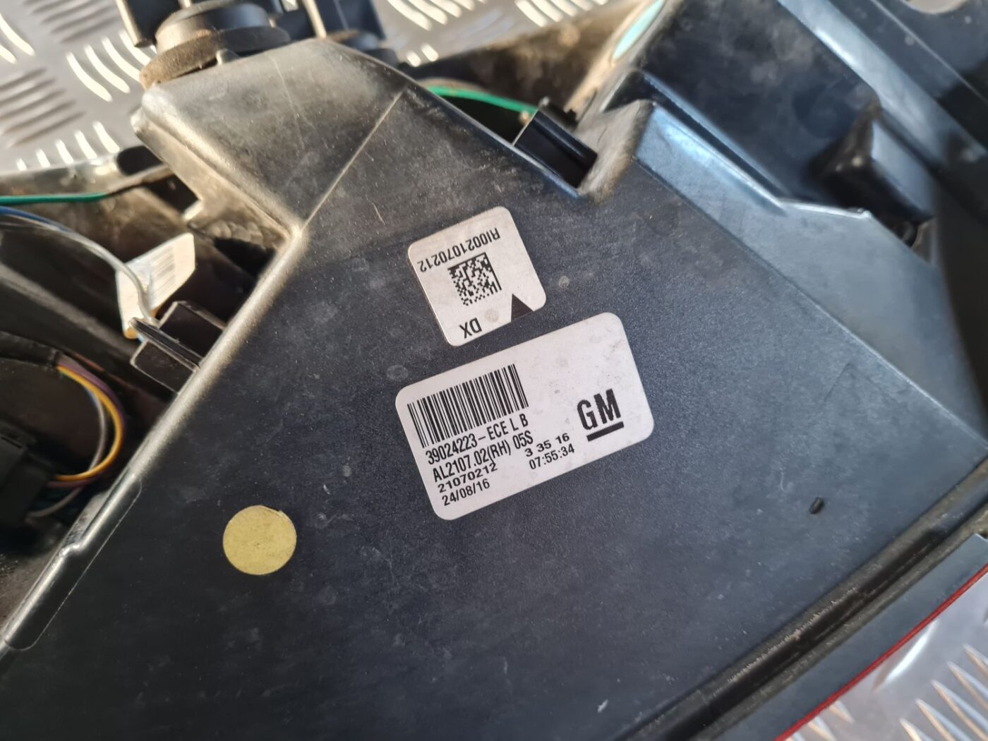 Aizmugurējais labais lukturis priekš OPEL INSIGNIA 2016 3 Aizmugurējais labais lukturis priekš OPEL INSIGNIA 2016