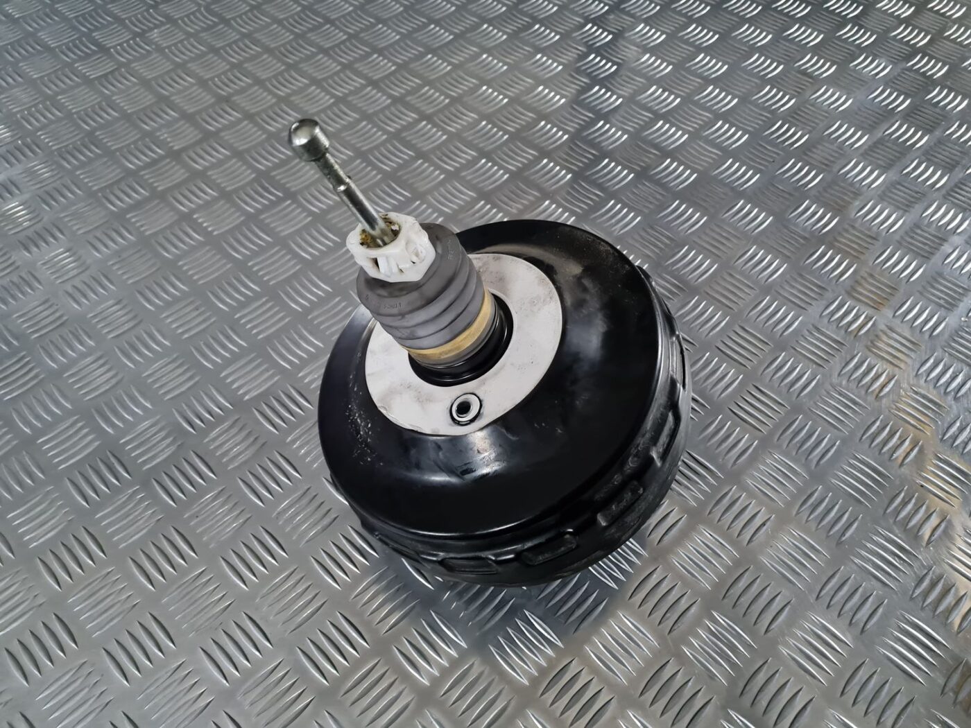 Vakuuma bremžu pastiprinātājs priekš OPEL INSIGNIA 2016 3 Vakuuma bremžu pastiprinātājs priekš OPEL INSIGNIA 2016