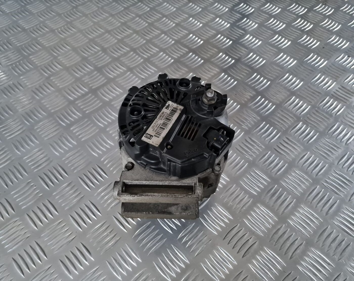 Ģenerators priekš OPEL INSIGNIA 2016 3 Ģenerators priekš OPEL INSIGNIA 2016