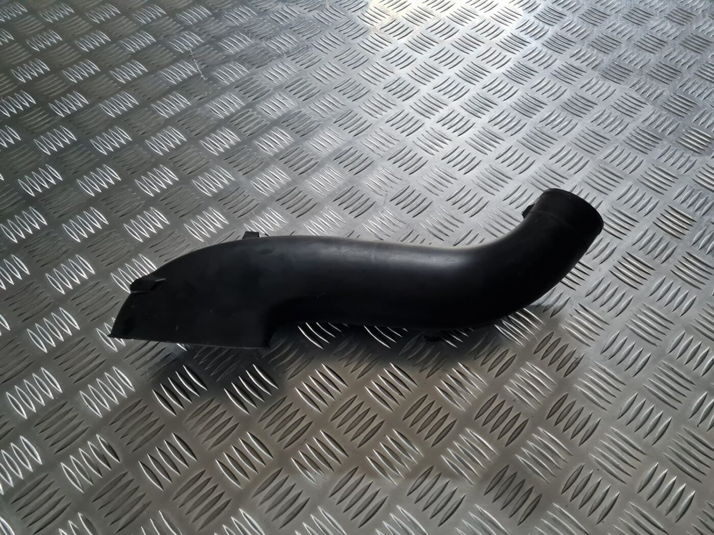 Gaisa filtra korpusa caurule priekš OPEL VECTRA C 2008 1 Gaisa filtra korpusa caurule priekš OPEL VECTRA C 2008