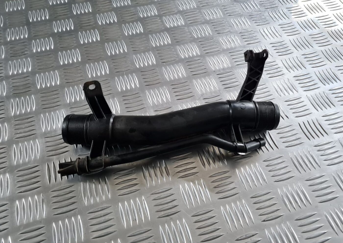 Interkulera caurule priekš OPEL VECTRA C 2008 4 Interkulera caurule priekš OPEL VECTRA C 2008