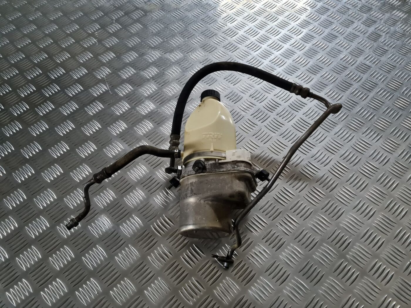 Hidrauliskais pastiprinātājs priekš OPEL VECTRA C 2008 1 Hidrauliskais pastiprinātājs priekš OPEL VECTRA C 2008