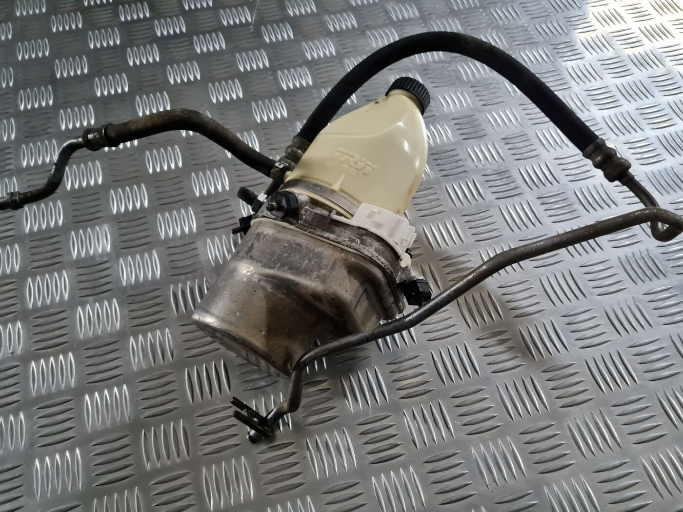 Hidrauliskais pastiprinātājs priekš OPEL VECTRA C 2008 2 Hidrauliskais pastiprinātājs priekš OPEL VECTRA C 2008