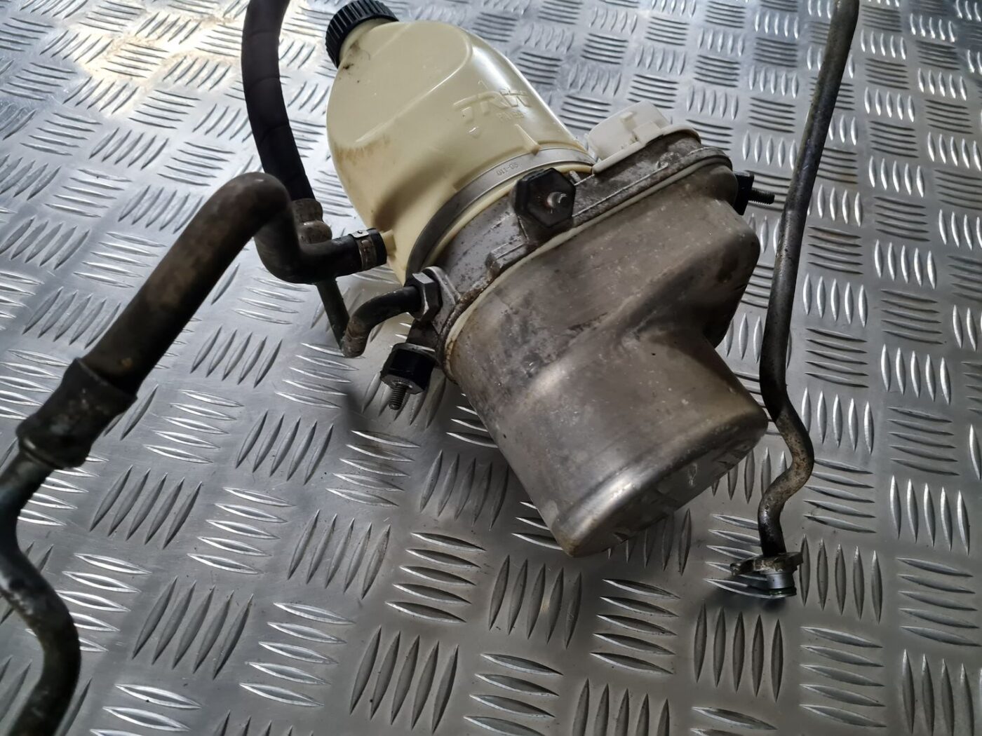 Hidrauliskais pastiprinātājs priekš OPEL VECTRA C 2008 5 Hidrauliskais pastiprinātājs priekš OPEL VECTRA C 2008