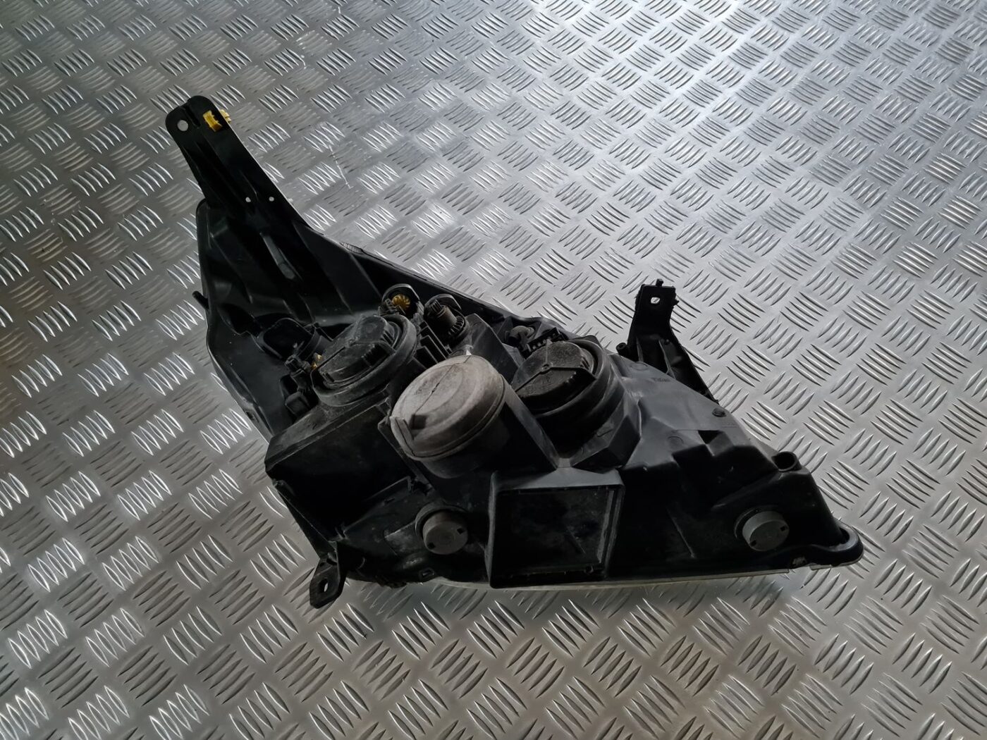 Priekšējais kreisais lukturis priekš OPEL VECTRA C 2008 5 Priekšējais kreisais lukturis priekš OPEL VECTRA C 2008