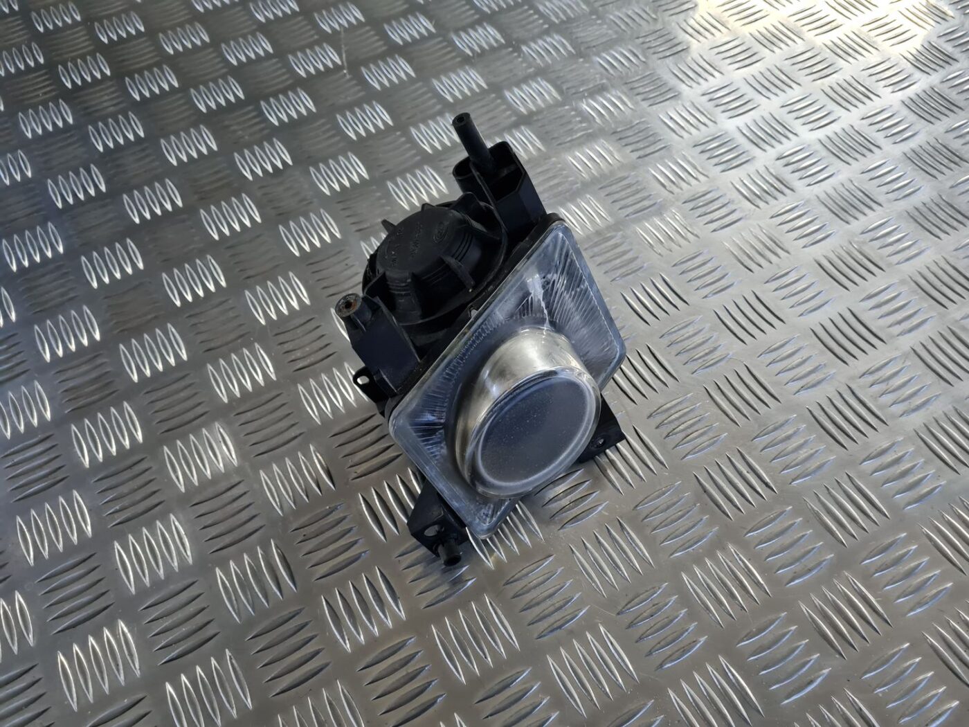 Miglas lukturis priekšā labajā pusē priekš OPEL VECTRA C 2008 1 Miglas lukturis priekšā labajā pusē priekš OPEL VECTRA C 2008