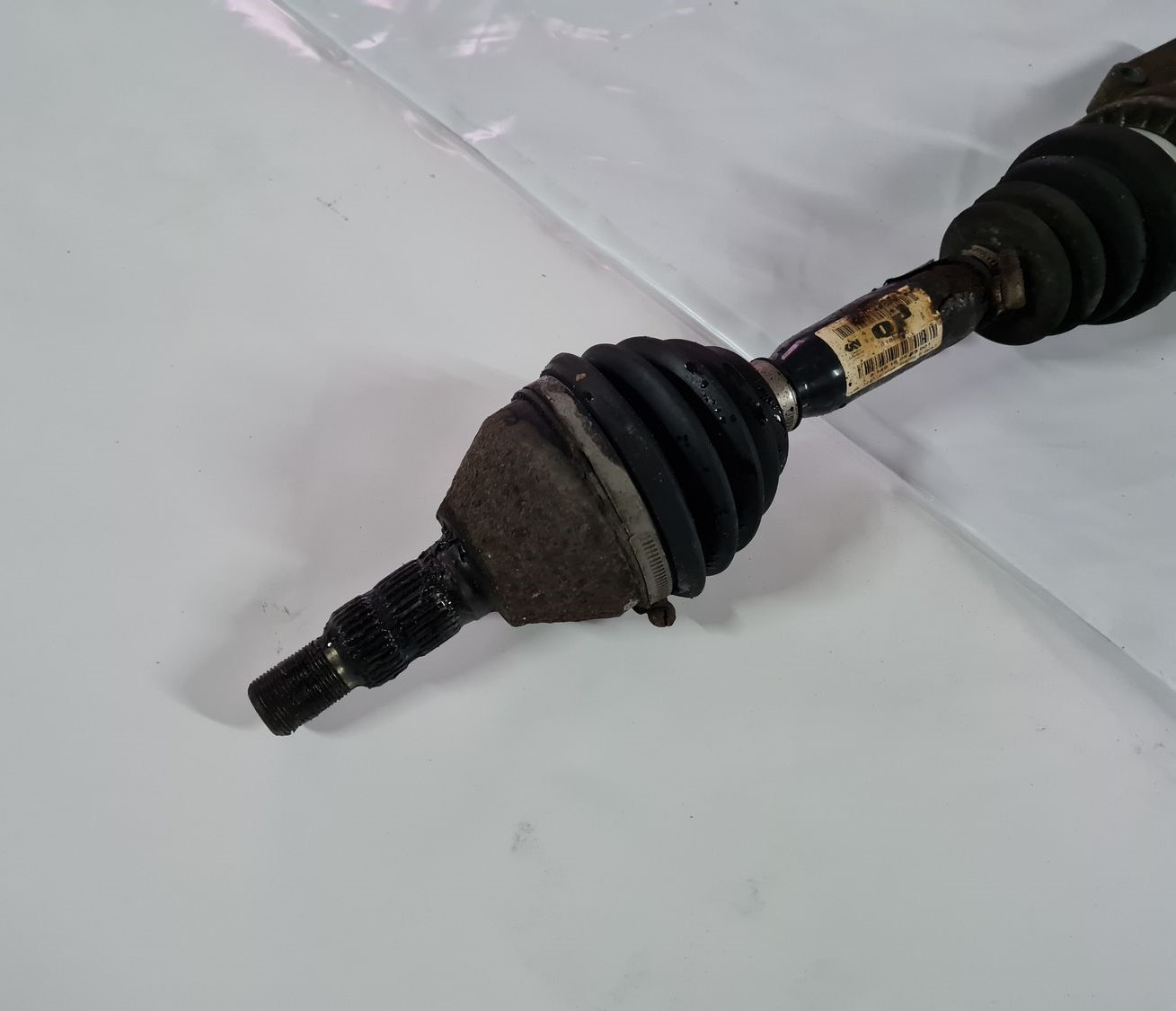 Pusass priekšēja labā priekš OPEL VECTRA C 2008 2 Pusass priekšēja labā priekš OPEL VECTRA C 2008