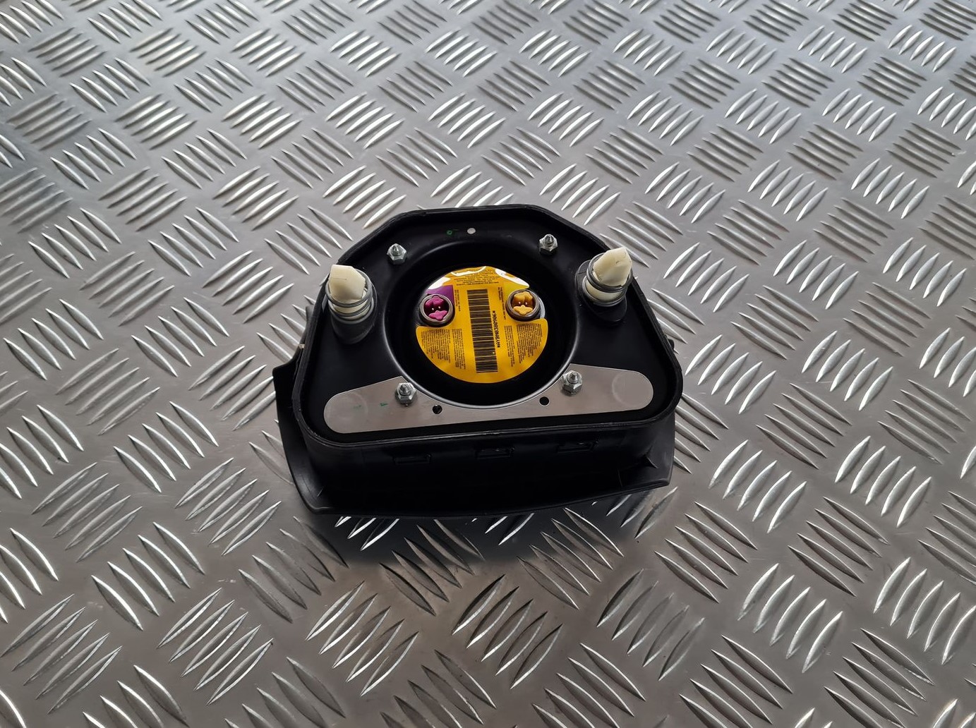 Stūres drošības spilvens priekš OPEL VECTRA C 2002 2 Stūres drošības spilvens priekš OPEL VECTRA C 2002