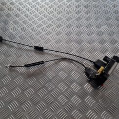 Aizmugurējo kreiso durvju slēdzene priekš OPEL VECTRA C 2002