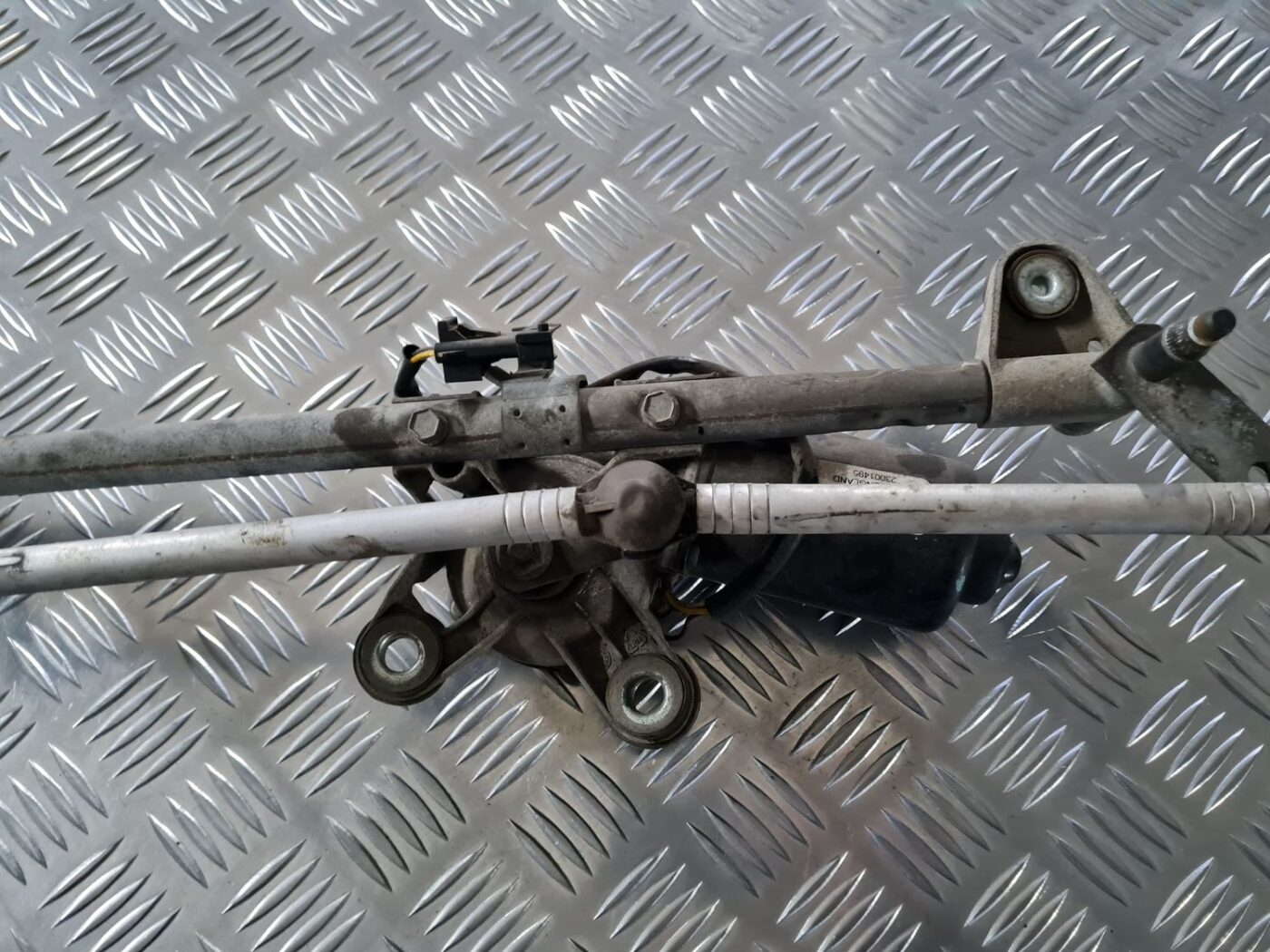 Vējstikla tīrīšanas mehānisms priekš OPEL VECTRA C 2002 2 Vējstikla tīrīšanas mehānisms priekš OPEL VECTRA C 2002