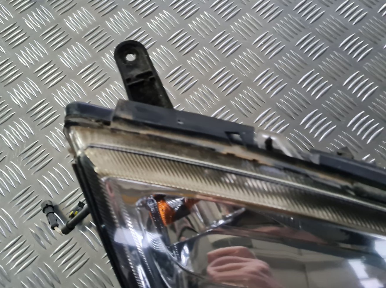 Priekšējais labais lukturis priekš OPEL VECTRA C 2002 2 Priekšējais labais lukturis priekš OPEL VECTRA C 2002