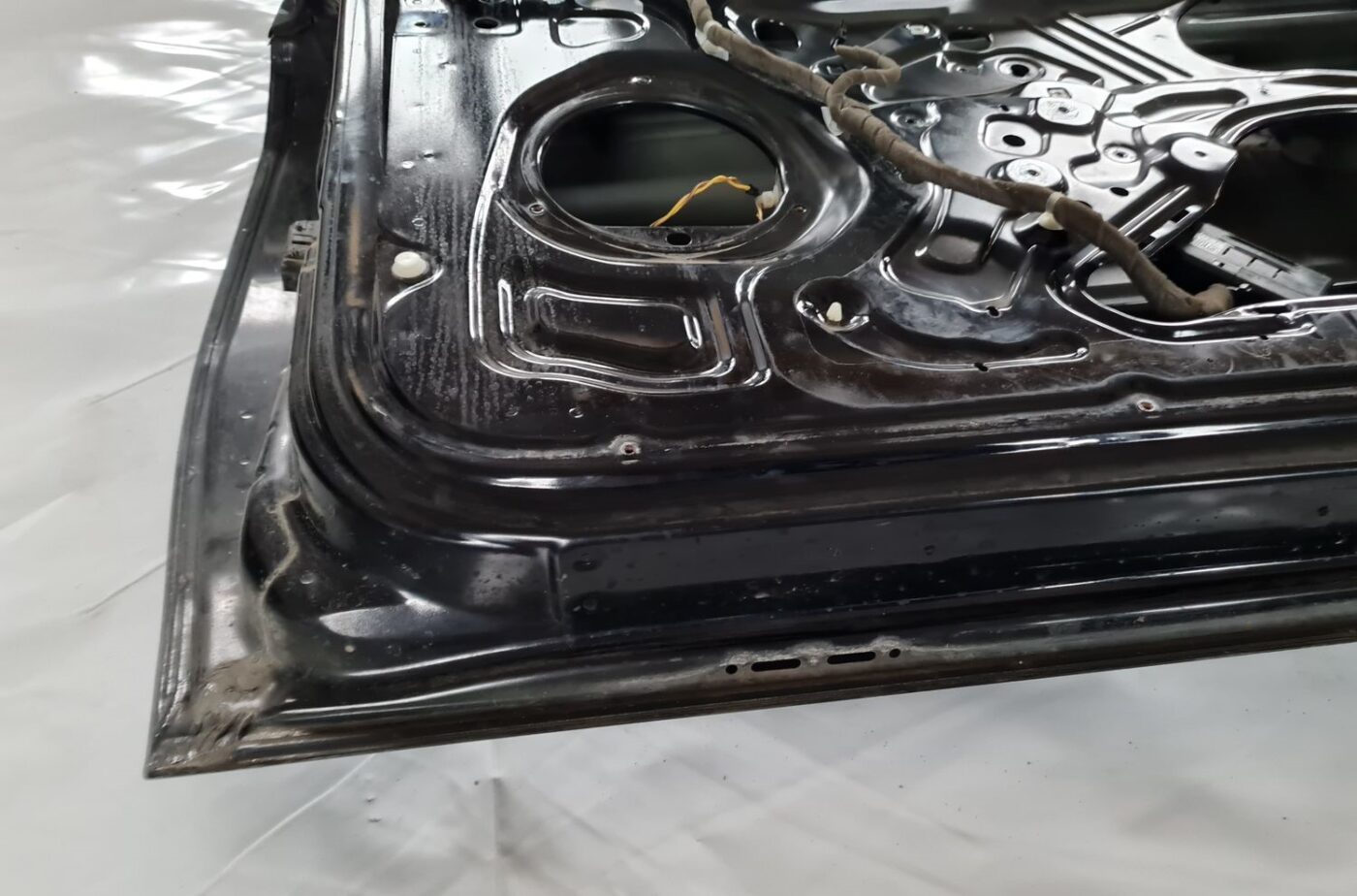 Priekšējās labās durvis priekš OPEL VECTRA C 2002 3 Priekšējās labās durvis priekš OPEL VECTRA C 2002