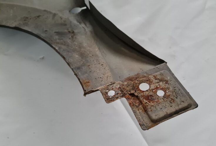 Priekšējais labais spārns priekš OPEL VECTRA C 2002