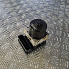 ABS bloks priekš VW GOLF IV 1999