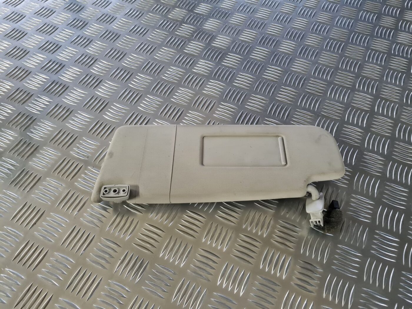 Saules aizsargs priekš VW GOLF IV 1999 1 Saules aizsargs priekš VW GOLF IV 1999