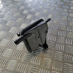 Stūres pastiprinātāja tvertne priekš VW GOLF IV 1999