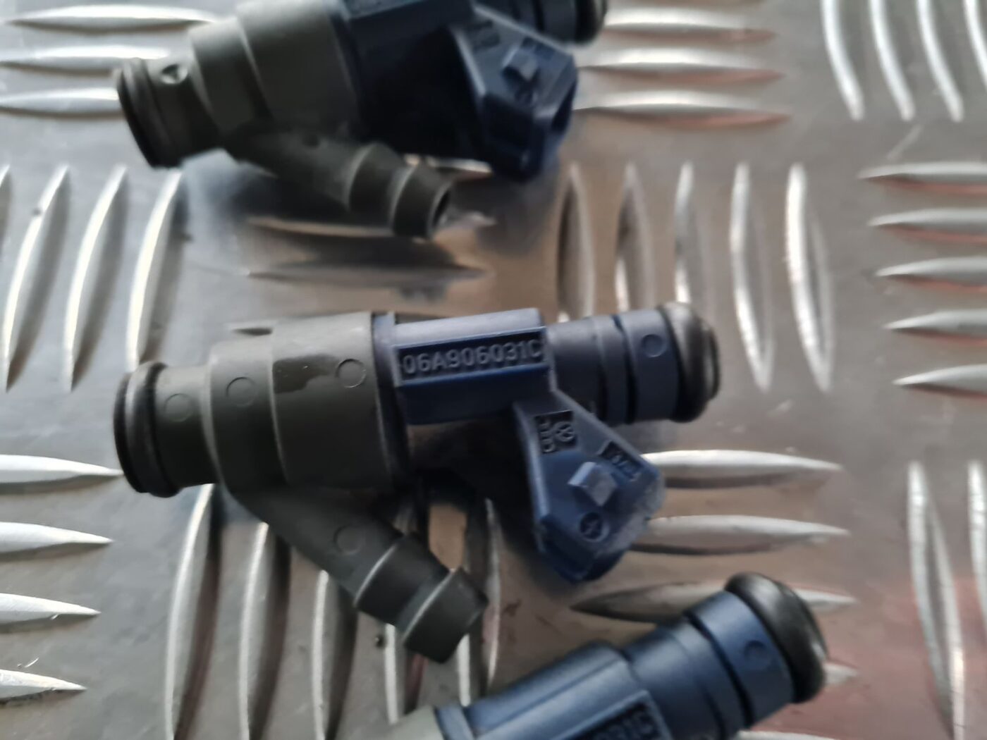 Degvielas smidzinātājs priekš VW GOLF IV 1999 3 Degvielas smidzinātājs priekš VW GOLF IV 1999